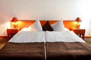 Отель Hostel Nord Тимишоара Двухместный номер с 1 кроватью или 2 отдельными кроватями-3
